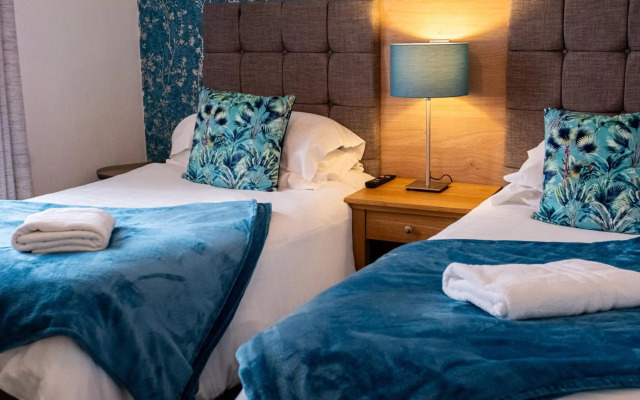 The Upper Largo Hotel & Restaurant