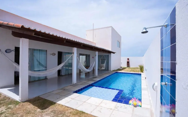 Maravilhosa Casa Rio com 3 Quartos