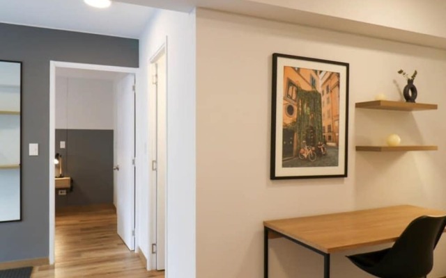 w 2BR Apartment w Private Gym in Miraflores