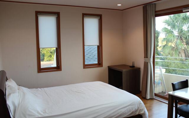 Palm Hill Pension