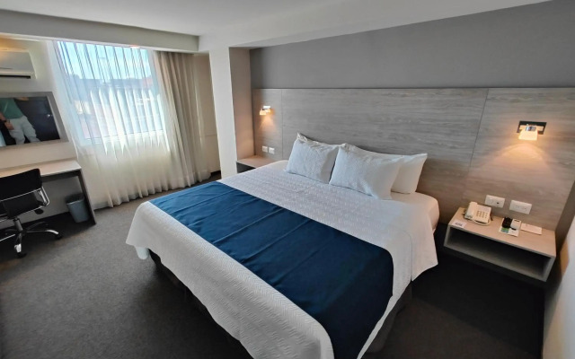 Kasa Hotel & Suites
