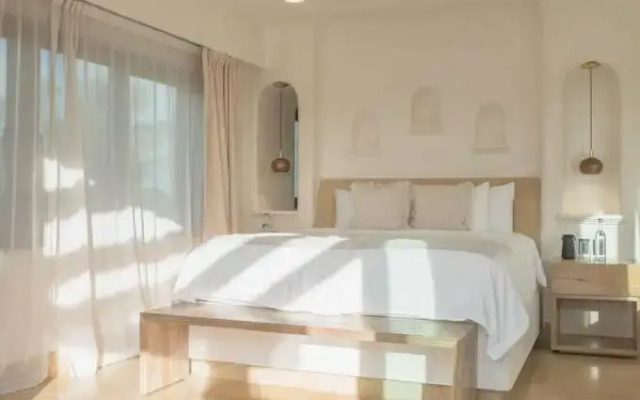 8 Bedroom Luxury Villa With Private Chef Included