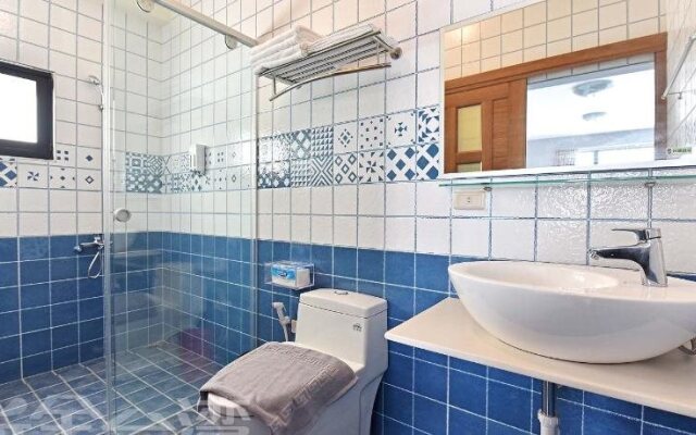Lai Sea Side B&B