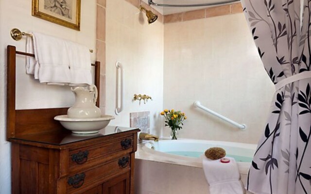 St Francis Inn