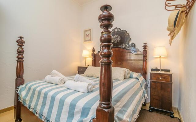 VILLA CASA BELTRAN - Beautiful house a few meters from the beach in Port de Pollença. Free WIFI.