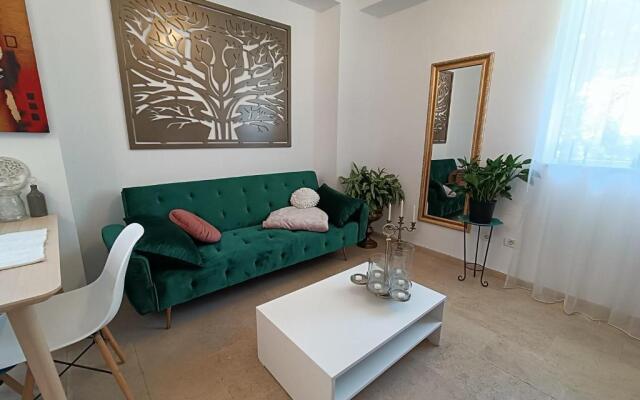 Lovely 1-bedroom apartment close to the centre