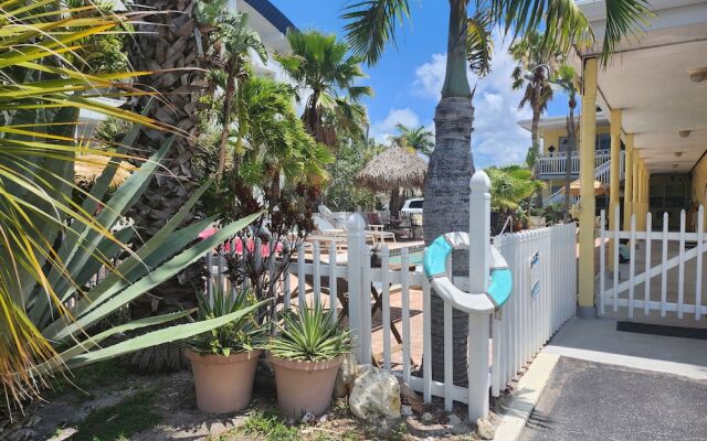 Silver Sands Motel