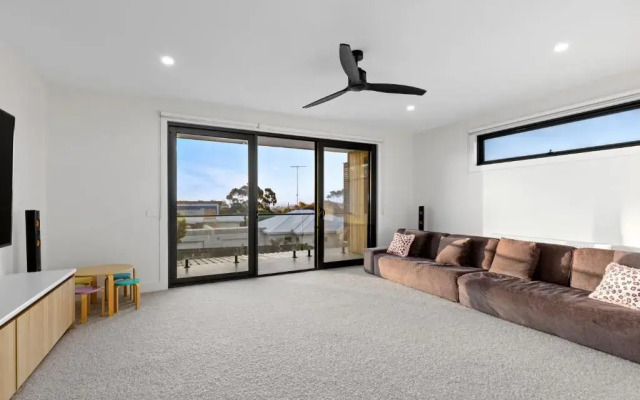 Sensational 4 Bedroom House