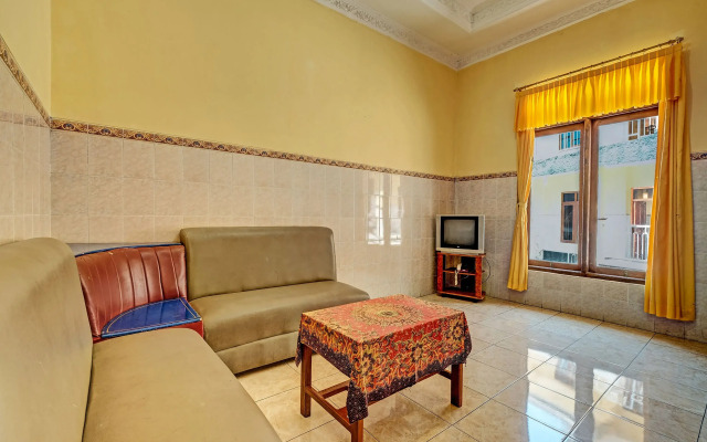 OYO Life 91677 Hotel Citra Dewi 3