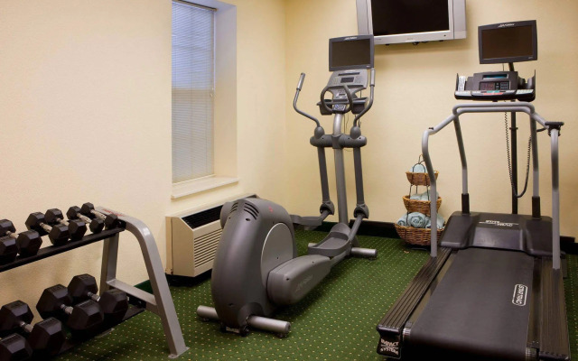 MainStay Suites Middleburg Heights Cleveland Airport