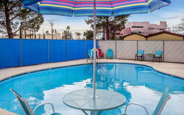 Rodeway Inn near Ft Huachuca