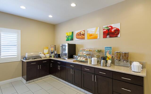 Howard Johnson Express Inn Huntington Beach