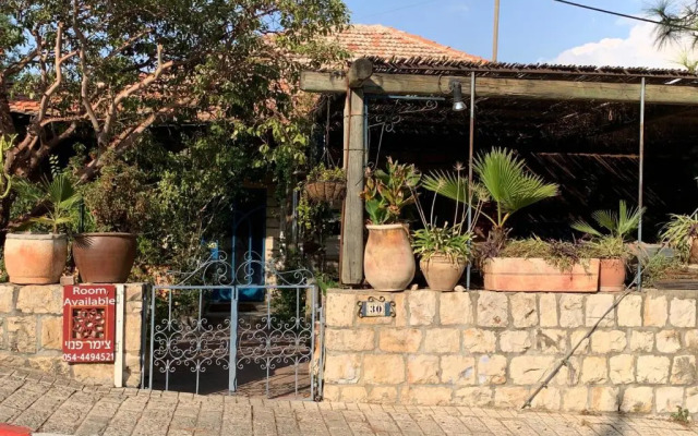 בית האבן העתיק מ-1885