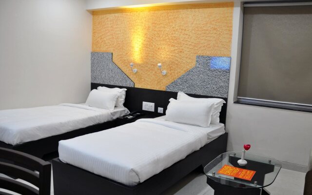 Hotel Savera