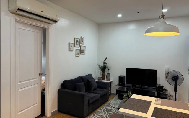 2 bedrooms in makati with balcony