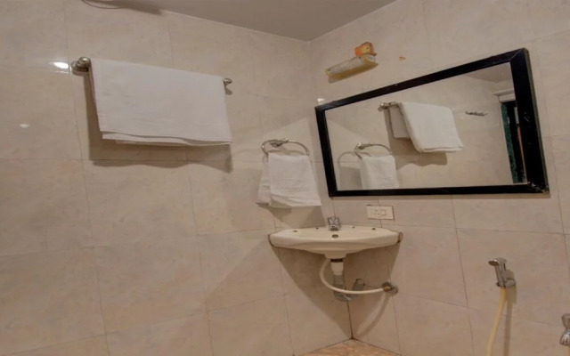 Swaroop Niwas BY OYO Rooms