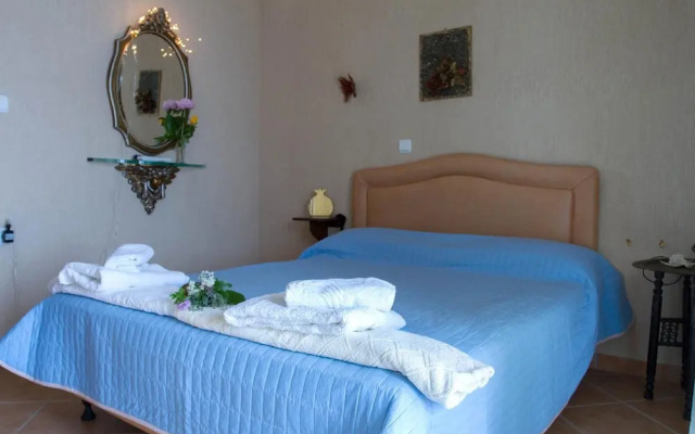 Ananda Spa Villa in Nies