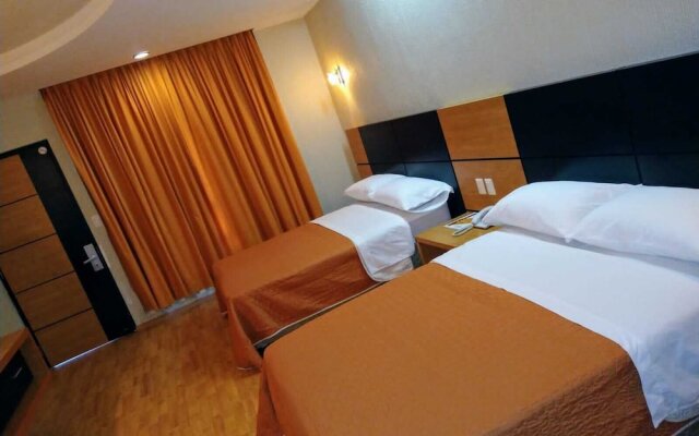 Hotel Oasis