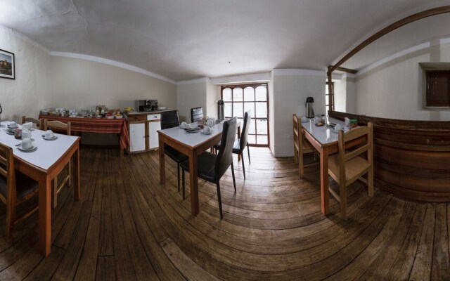 Askha Cusco Inn