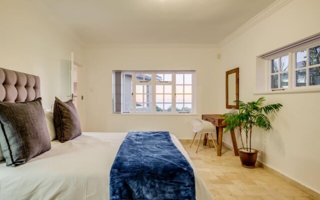 Coral House in Camps Bay