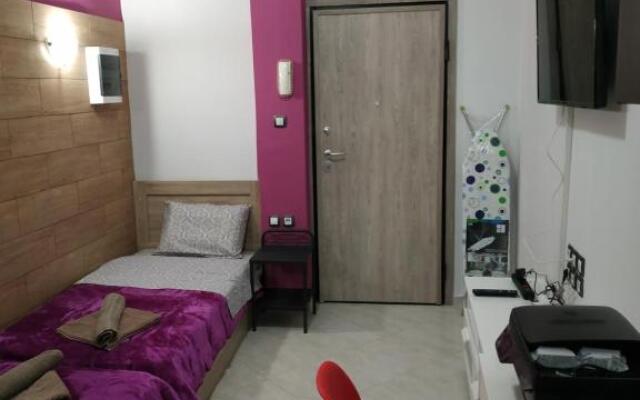 G M 4 ROOMS KENTRO in the heart of the city