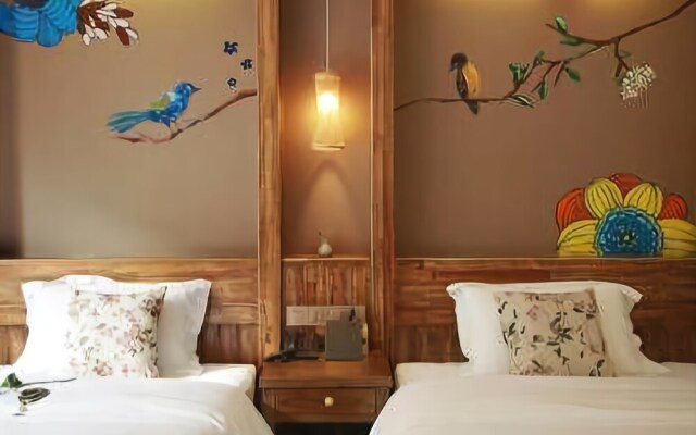 Floral Hotel·Yicheng Yijia Hotel(Dongda store of Zhangjiajie National Forest Park)