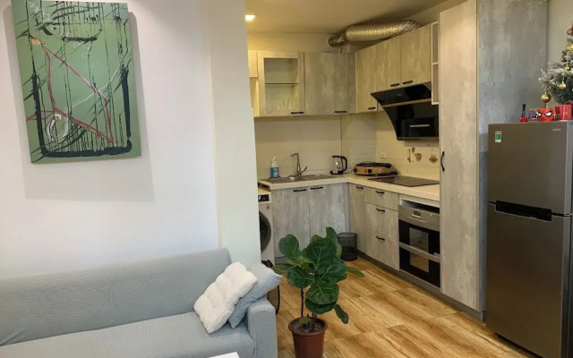Holly Apartment - Truc Bach Lake