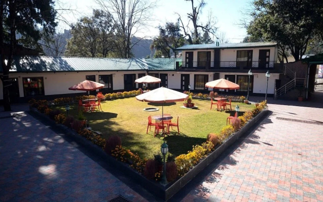 Raj Bilas Palace