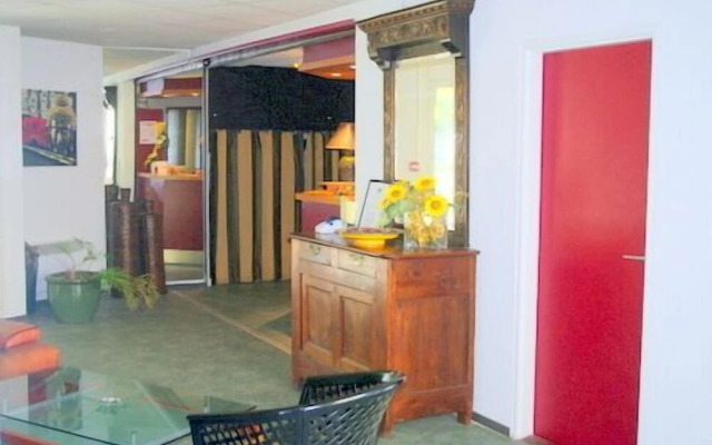 Hotel du Moulin à Vent Gerland