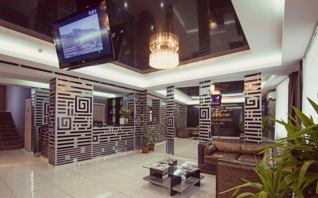 Ambassador Plaza Hotel