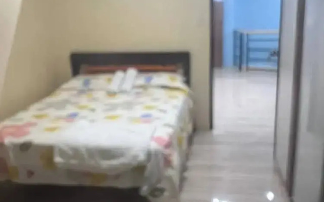 BN 5BR House With Mountain View