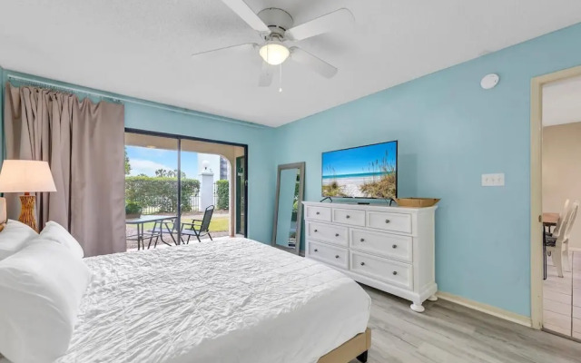 Edgewater Golf Villa 3204