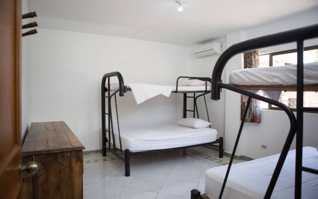 Hotel Anamichu Suites