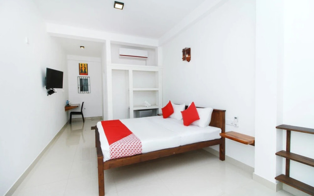 OYO 232 Cinnamon Canal View