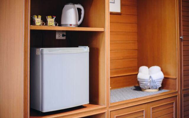 Eco Hotel by Thammasat