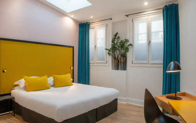 Hotel Arc de Triomphe