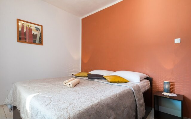 Alluring Holiday Home in Korčula with Whirlpool