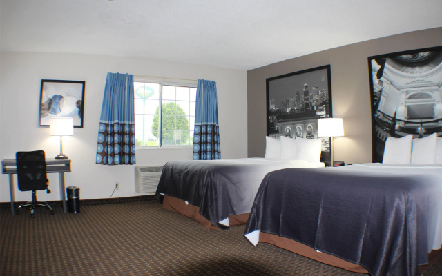 Super 8 by Wyndham Gardner