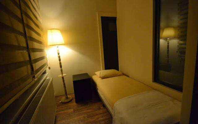 Amadeus Hotel