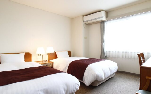 Toyooka Park Hotel