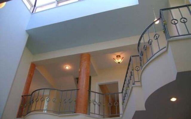 Stargazer Villa