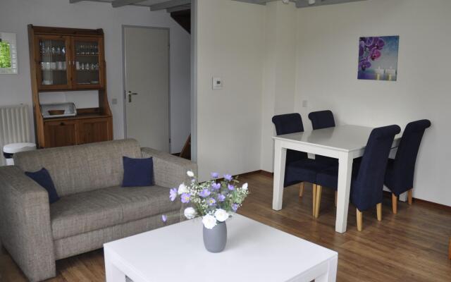 Comfortable holiday home with dishwasher, 16 km. from Assen