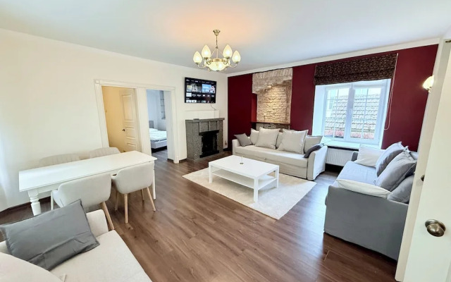 Pilies8 Luxury Vilnius Apartment
