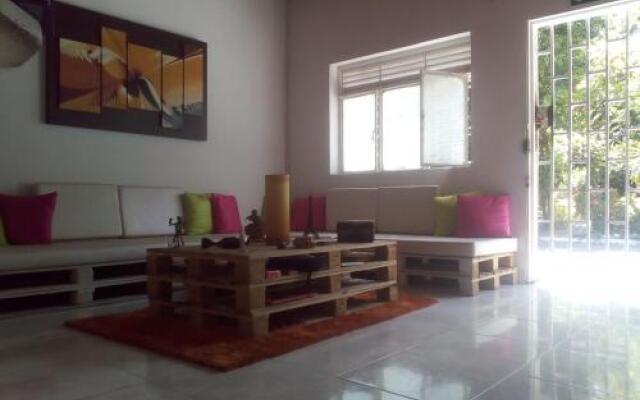Hostel Backpacagers And Travelers