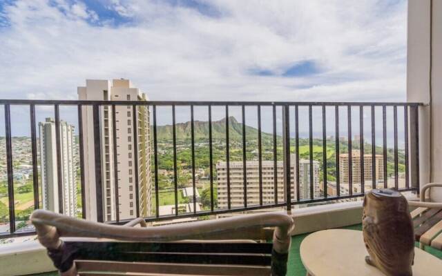 Waikiki Banyan W/ocean Views Free Parking