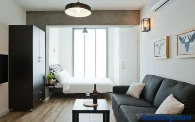 Sun Bay Studio Apartments