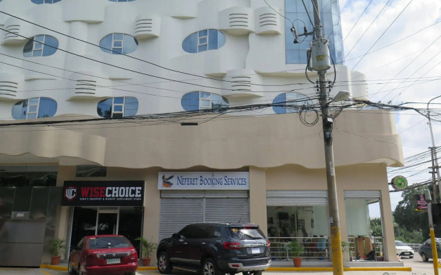 S Hotel and Residences