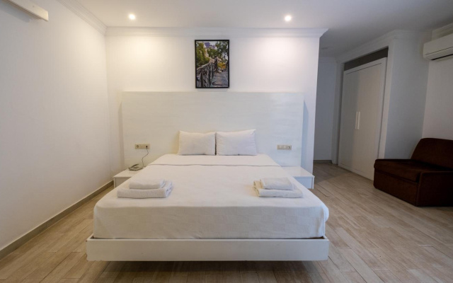 Flora Hotel Bodrum