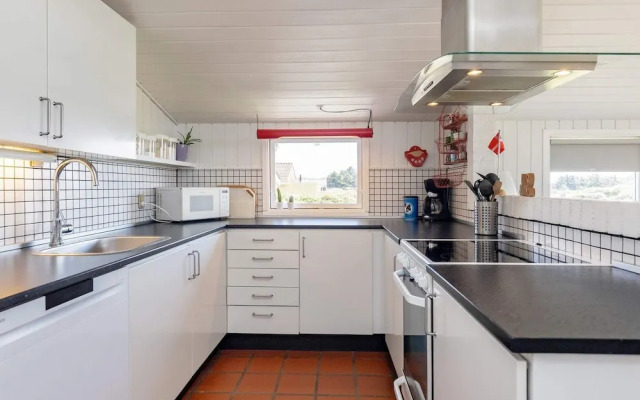 Cozy Holiday Home in Lokken, by sea