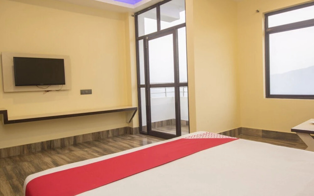 Hotel Blue Sapphire By OYO Rooms